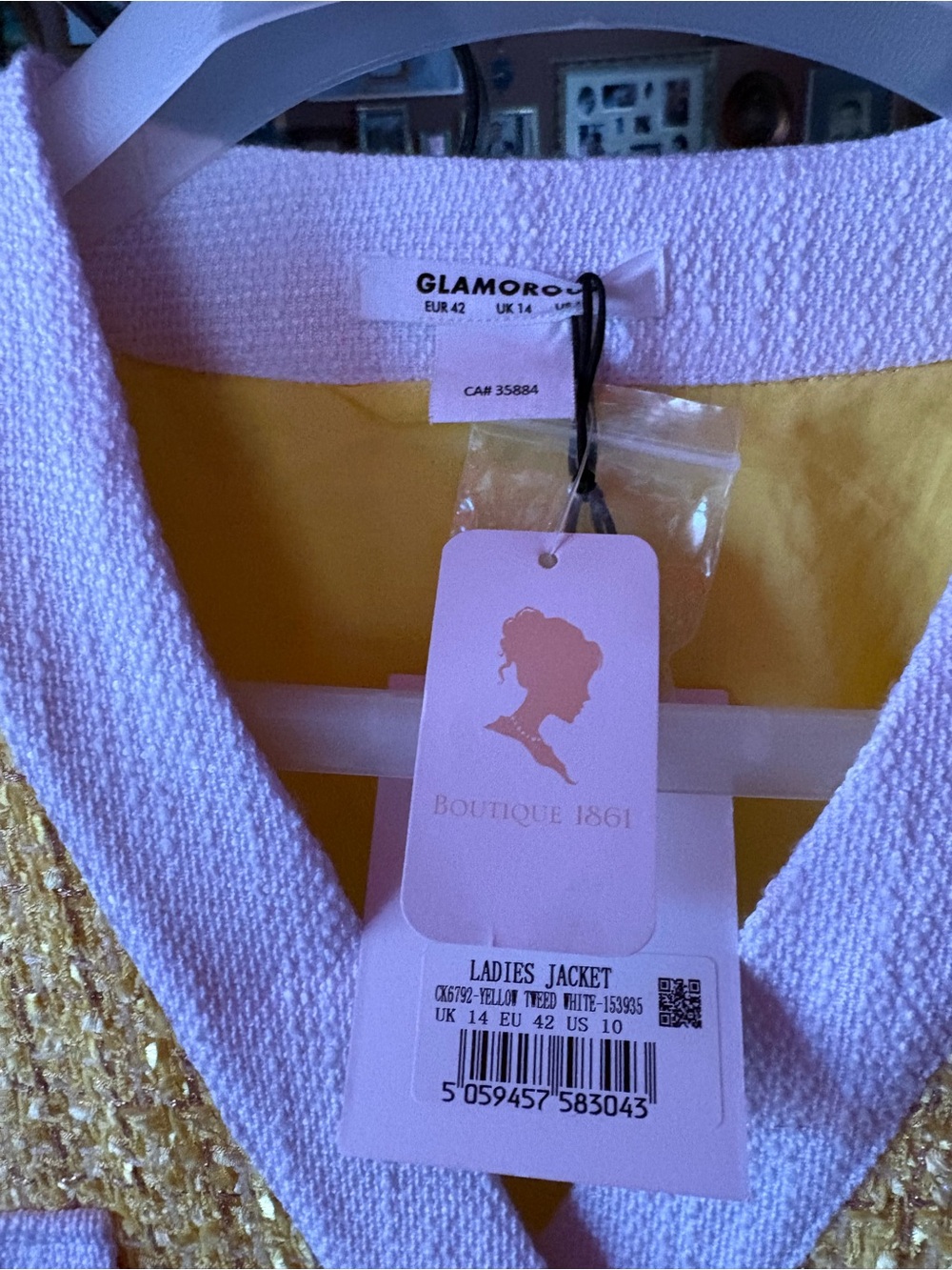 Glamorous-Yellow Tweed Button Jacket 💛 - Picture 5 of 6